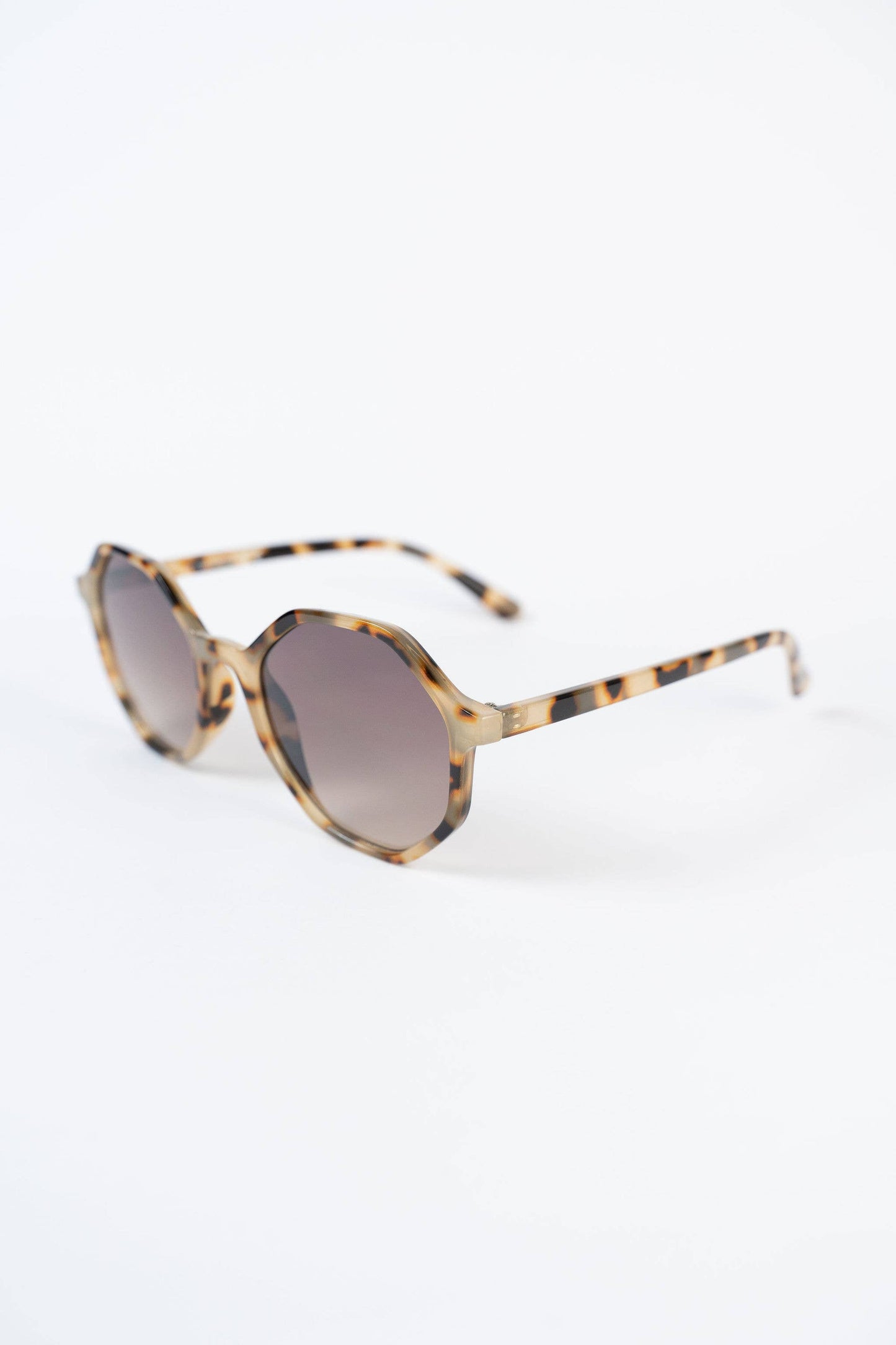 Rounded Sunglasses Tortoise