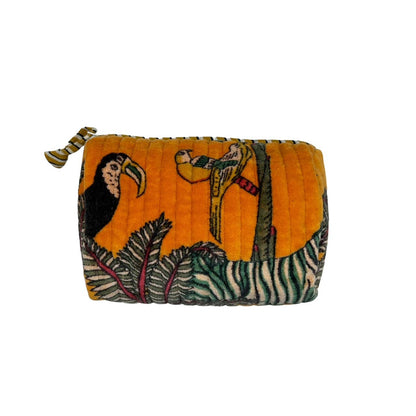 Madagascar make up bag in gold