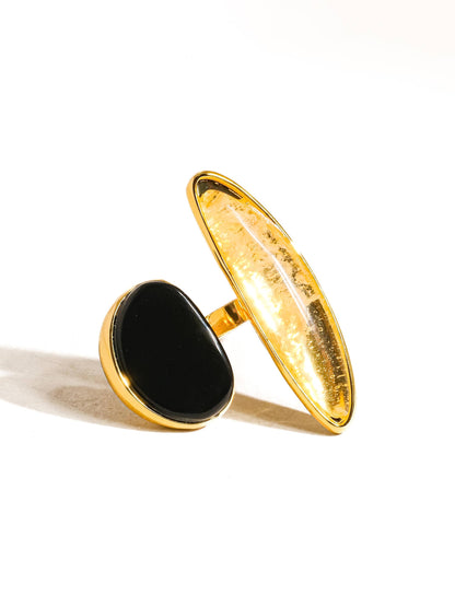 18K Gold Vintage Black Agate Stone Ring